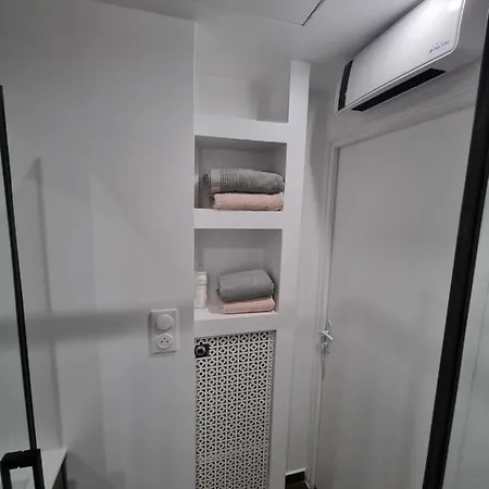 Studio Vieux Parking Prive