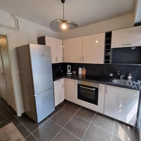 Appartement Studio Vieux Parking Prive *